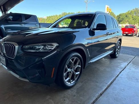 Used 2022 BMW X3 sDrive30i w/ Convenience Package RWD image 3