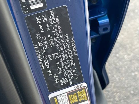 Used 2025 Kia K4 EX image 33