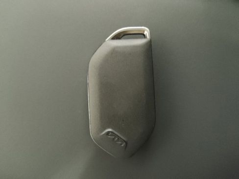Used 2025 Kia K4 FWD image 32