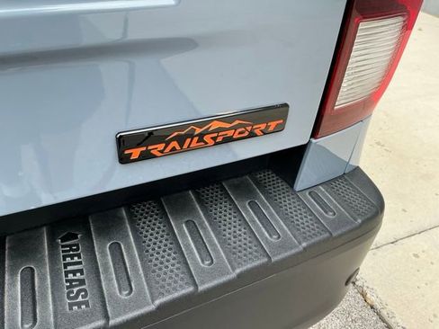 Used 2025 Honda Ridgeline TrailSport image 7