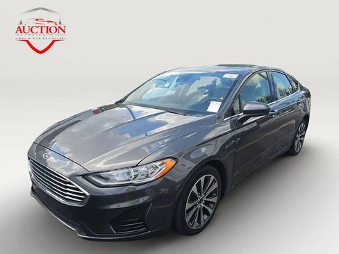 Used 2020 Ford Fusion SE AWD/4WD image 1