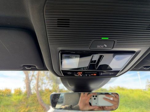 Used 2022 Volkswagen GTI Autobahn image 24