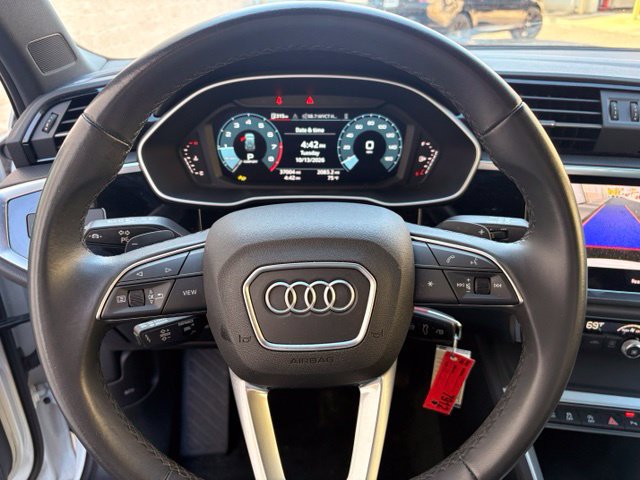 Used 2025 Audi Q3 2.0T Premium AWD/4WD image 9