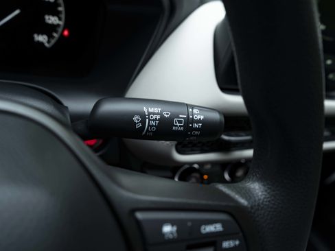 Used 2026 Honda HR-V LX image 24