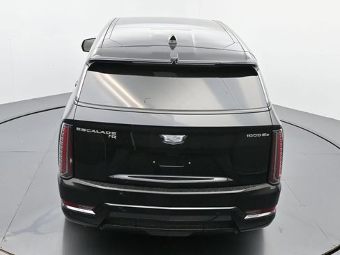 New 2026 Cadillac Escalade IQ Sport 1 w/ LPO, Floor Liner Package image 26