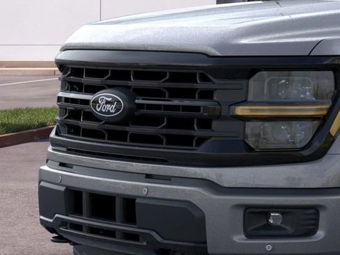 New 2026 Ford F150 XLT w/ Equipment Group 302A MID AWD/4WD image 17