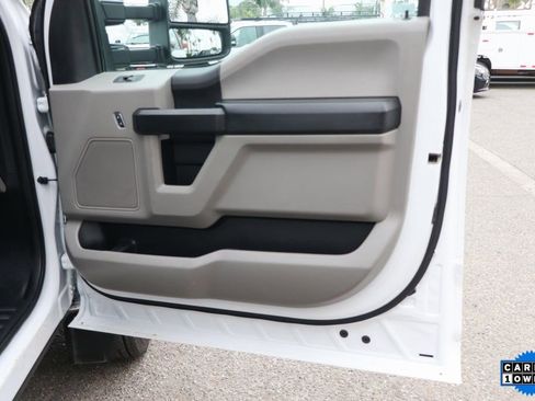 Used 2020 Ford F450 XL w/ Power Equipment Group image 33