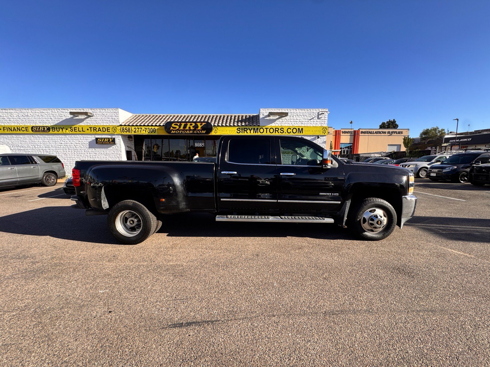 Used 2015 Chevrolet Silverado 3500 LTZ w/ Duramax Plus Package RWD image 3
