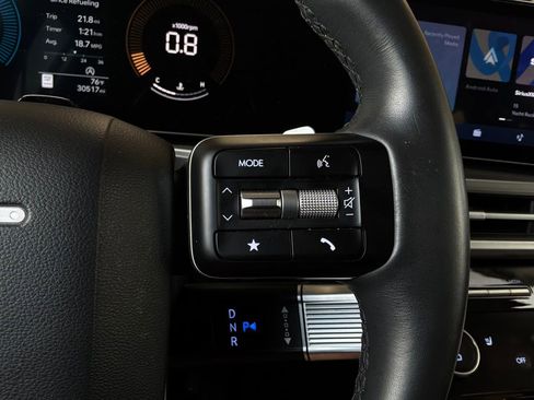 Used 2025 Hyundai Santa Fe SEL FWD image 36