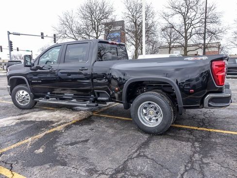 New 2026 Chevrolet Silverado 3500 LT w/ All Star Edition image 7