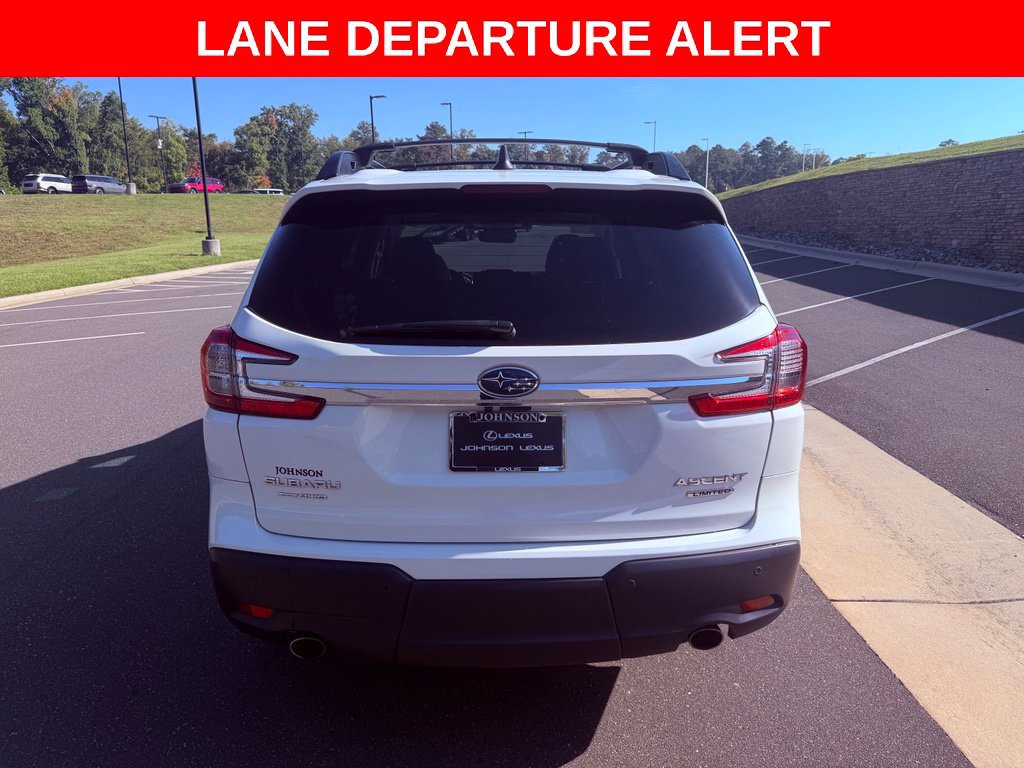 Used 2023 Subaru Ascent Limited w/ Technology Package AWD/4WD image 6