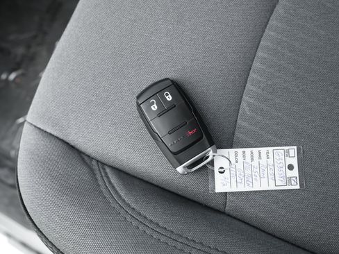 Used 2024 RAM 2500 Big Horn w/ Bed Utility Group image 43