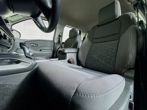 New 2026 Nissan Frontier SV w/ Tow Package image 17