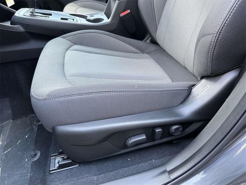 Certified 2025 Subaru Crosstrek 2.0i Premium image 15