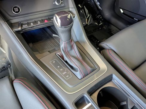 New 2025 Audi Q3 2.0T Premium Plus image 7