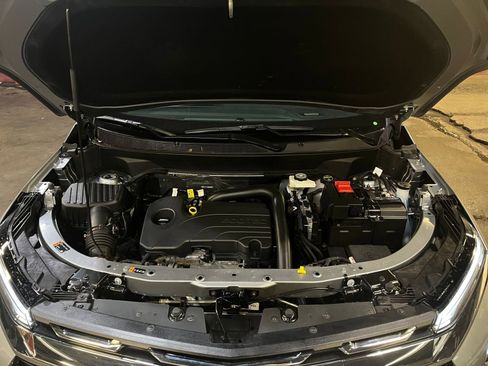 Used 2025 Chevrolet Equinox LT image 31