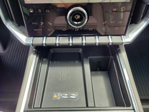 New 2026 GMC Acadia Elevation w/ Elevation Premium Package image 19