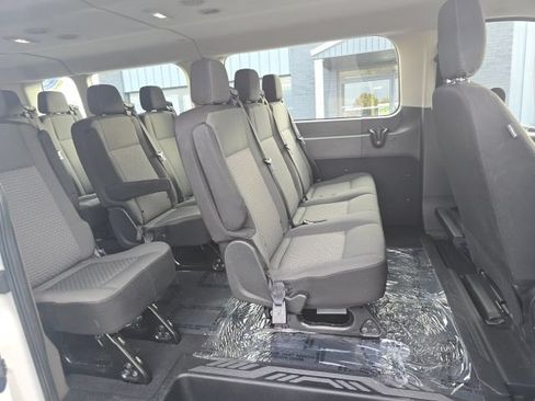 Used 2024 Ford Transit 350 XLT RWD image 20