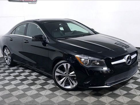 Used 2019 Mercedes-Benz CLA 250 4MATIC image 31