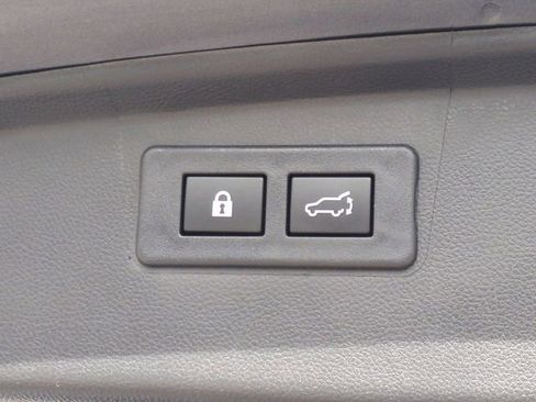 Used 2023 Subaru Outback Limited AWD/4WD image 15