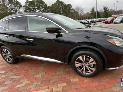 Used 2023 Nissan Murano SV image 3