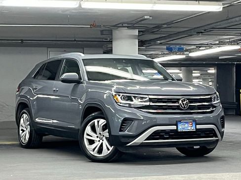 Certified 2020 Volkswagen Atlas Cross Sport SEL image 2