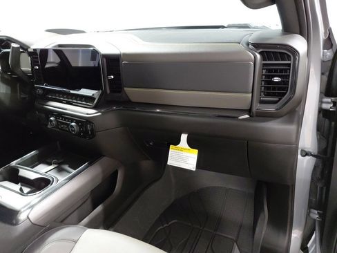Certified 2025 Chevrolet Silverado 2500 ZR2 w/ Technology Package AWD/4WD image 23