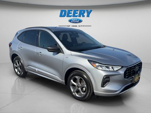 Certified 2024 Ford Escape ST-Line w/ Tech Pack #1 AWD/4WD image 9