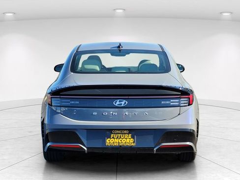 Used 2026 Hyundai Sonata SEL FWD image 4