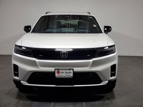 Used 2024 Honda Prologue Elite image 3
