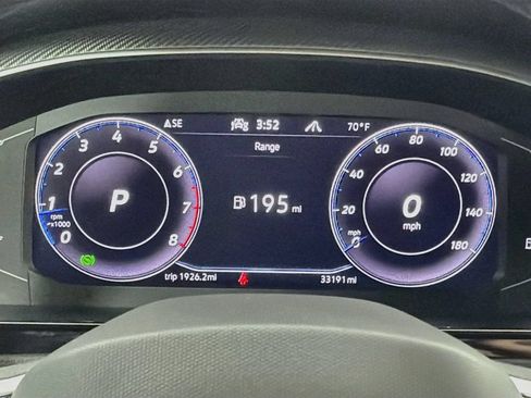 Used 2023 Volkswagen Arteon SE FWD image 12