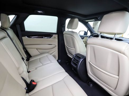 Used 2019 Cadillac XT5 Luxury image 27
