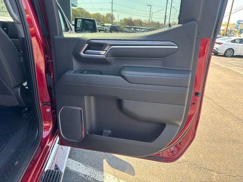 Used 2022 Chevrolet Silverado 1500 LTZ w/ LTZ Premium Package AWD/4WD image 25