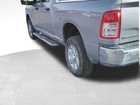 Used 2024 RAM 2500 Big Horn image 6