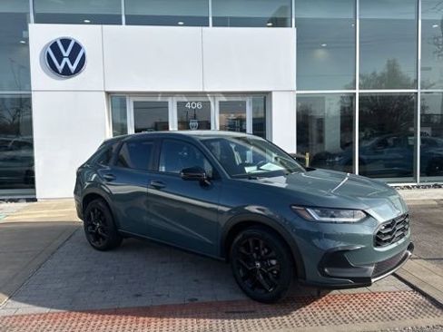 Used 2024 Honda HR-V Sport image 2