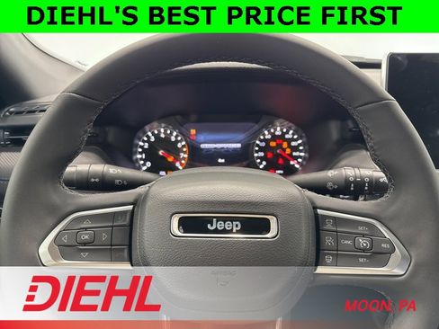 New 2026 Jeep Compass Limited image 24