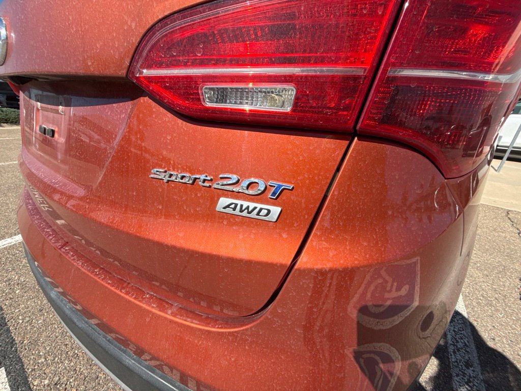 Used 2016 Hyundai Santa Fe Sport 2.0T AWD/4WD image 8