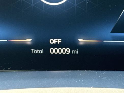 New 2026 BMW X5 xDrive40i w/ Executive Package image 25