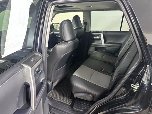 Used 2023 Toyota 4Runner SR5 Premium w/ Moonroof Package AWD/4WD image 16