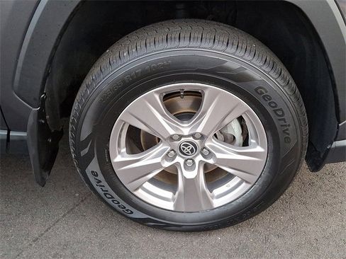 Certified 2022 Toyota RAV4 XLE w/ Convenience Package image 12