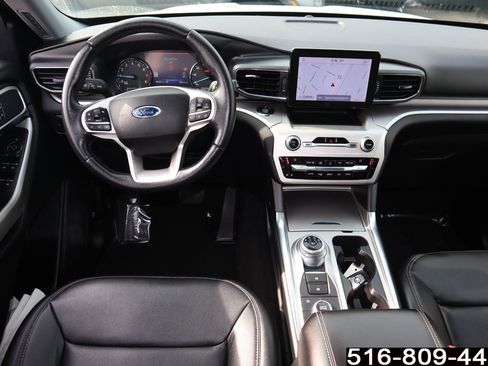 Used 2021 Ford Explorer XLT w/ Equipment Group 202A image 10
