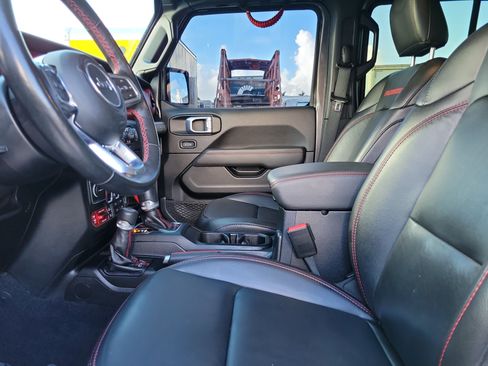 Used 2021 Jeep Wrangler Unlimited Rubicon AWD/4WD image 20