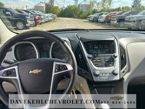 Used 2012 Chevrolet Equinox LT w/ Driver Convenience Package image 28