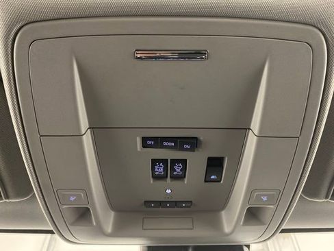 Used 2018 GMC Sierra 2500 Denali w/ Duramax Plus Package image 25