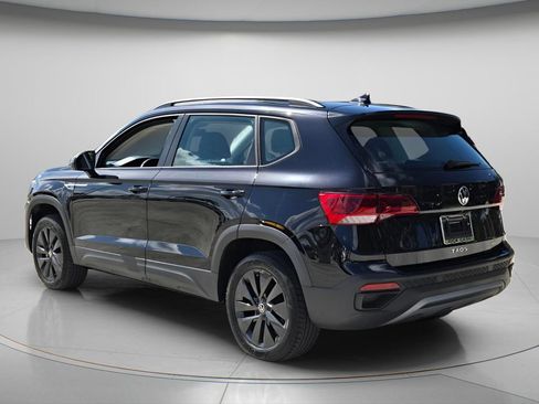 Certified 2024 Volkswagen Taos S FWD image 8