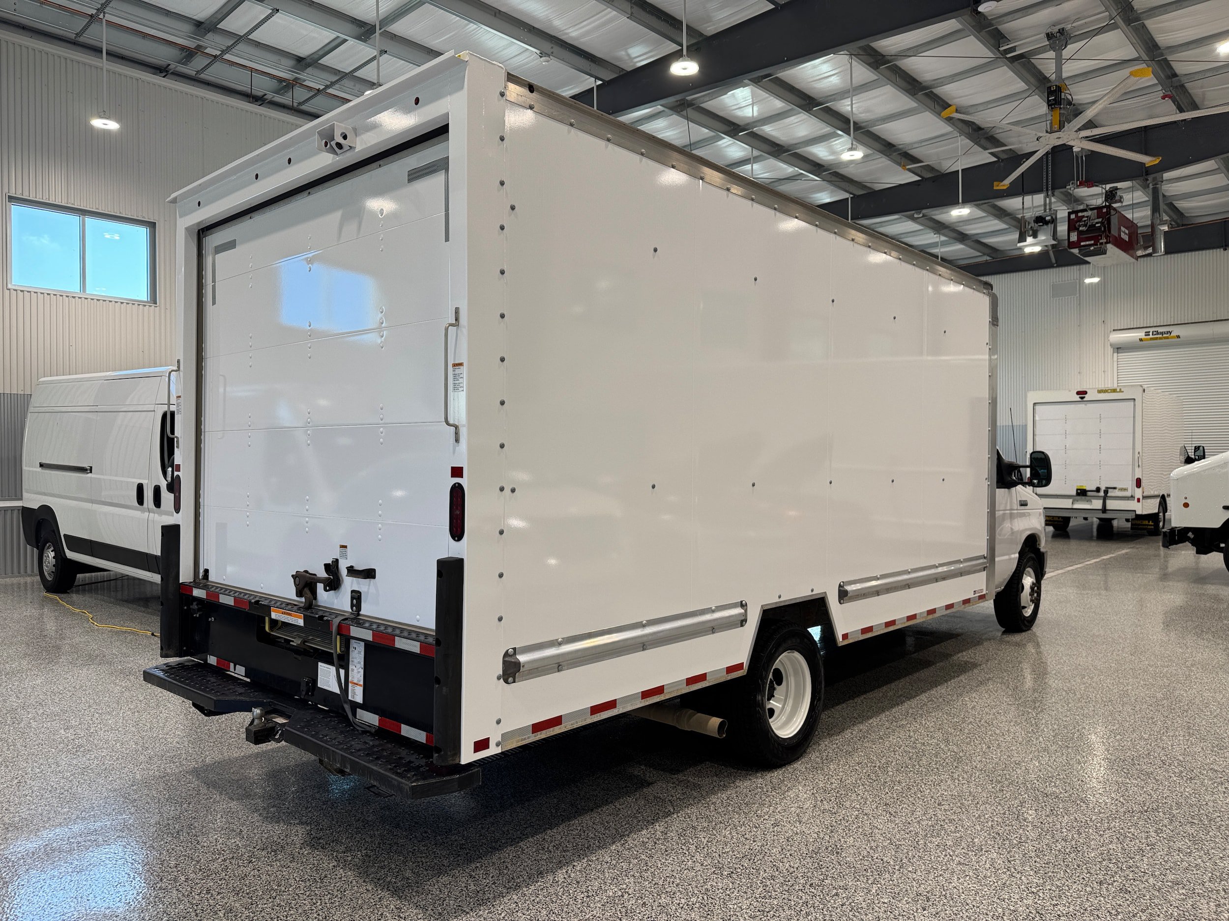 Used 2023 Ford E-350 and Econoline 350 Super Duty w/ Driver's Safety Package RWD image 6