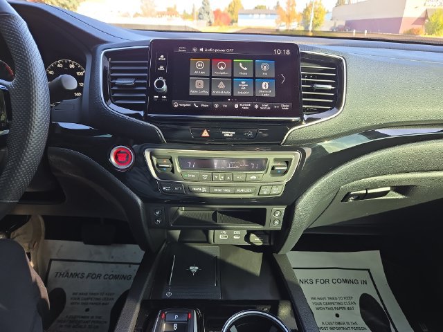 Used 2025 Honda Ridgeline Black Edition image 25