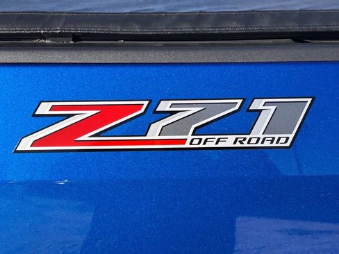 Used 2020 Chevrolet Colorado Z71 image 16