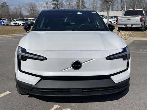 New 2026 Volvo EX30 Plus image 18
