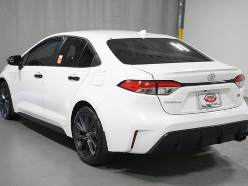 Used 2024 Toyota Corolla SE FWD image 6